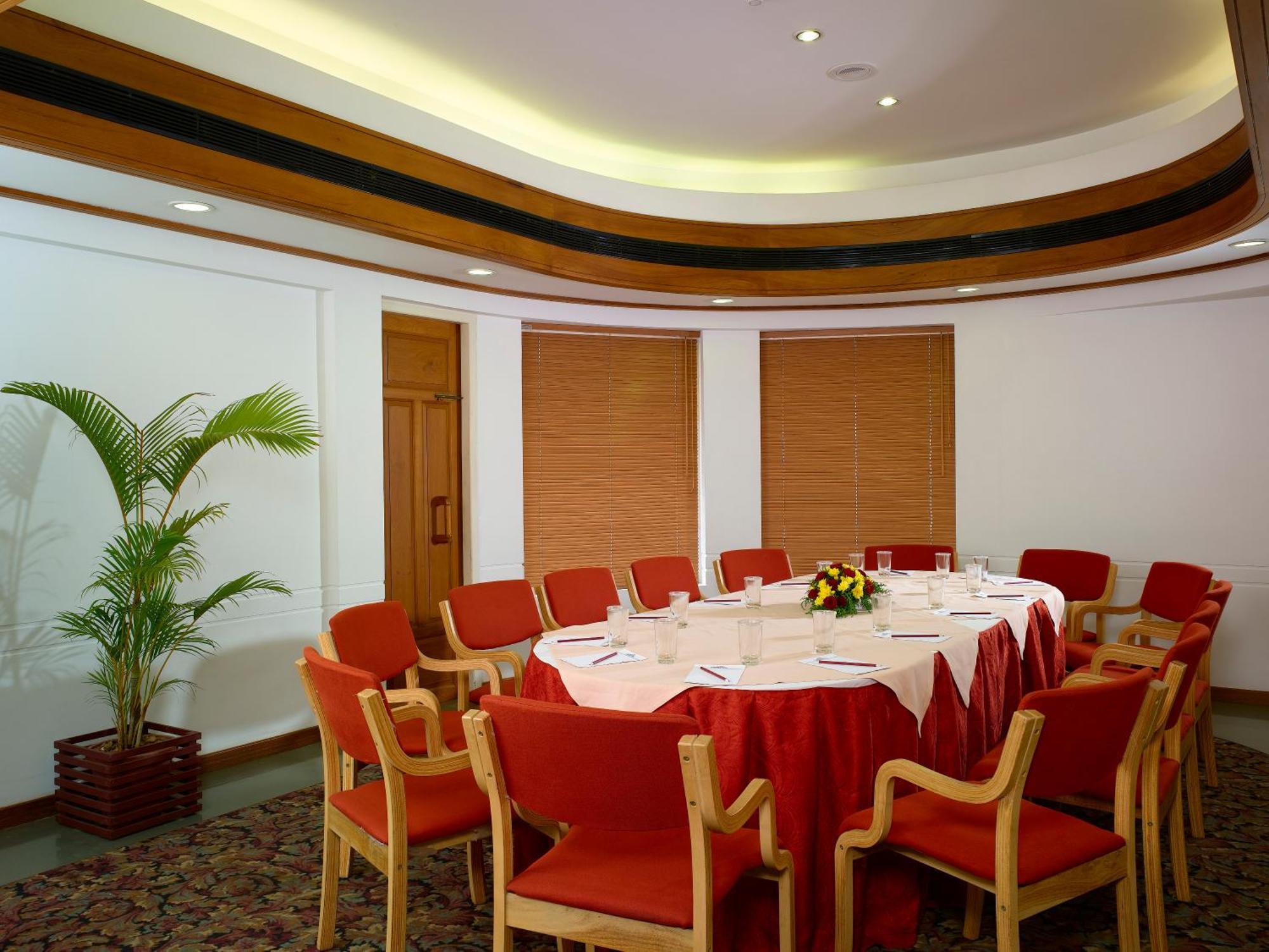 Grand Hotel Kochi Exterior foto